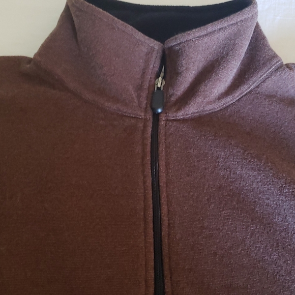 10,000 ft above sea level pullover - Picture 3 of 7